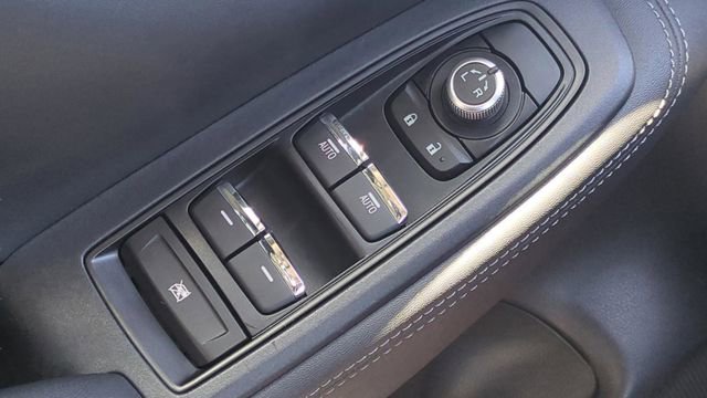Used 2023 Subaru Forester Touring AWD/4WD image 21
