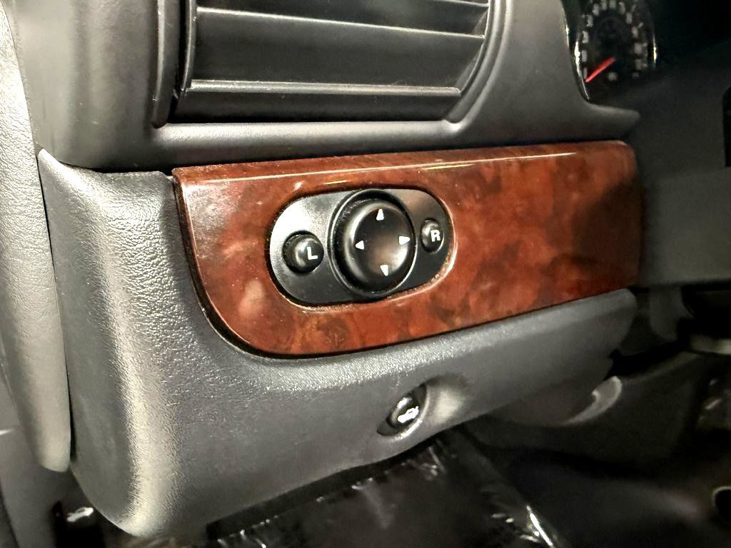 Used 2002 Chrysler Sebring LX image 13