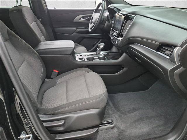 Certified 2023 Chevrolet Traverse LT FWD image 17