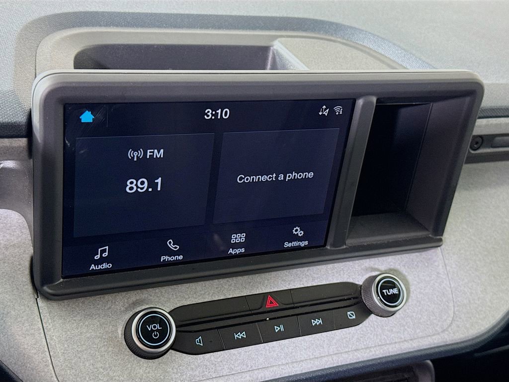 Used 2023 Ford Maverick XLT image 6