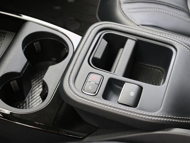 Used 2025 Ford Mustang Mach-E Premium AWD/4WD image 30