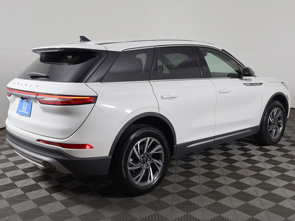 Used 2024 Lincoln Corsair AWD image 9