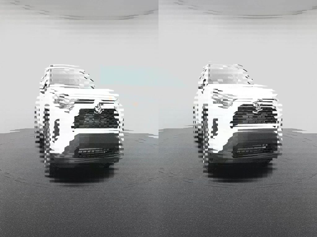 New 2025 Toyota RAV4 XLE image 30