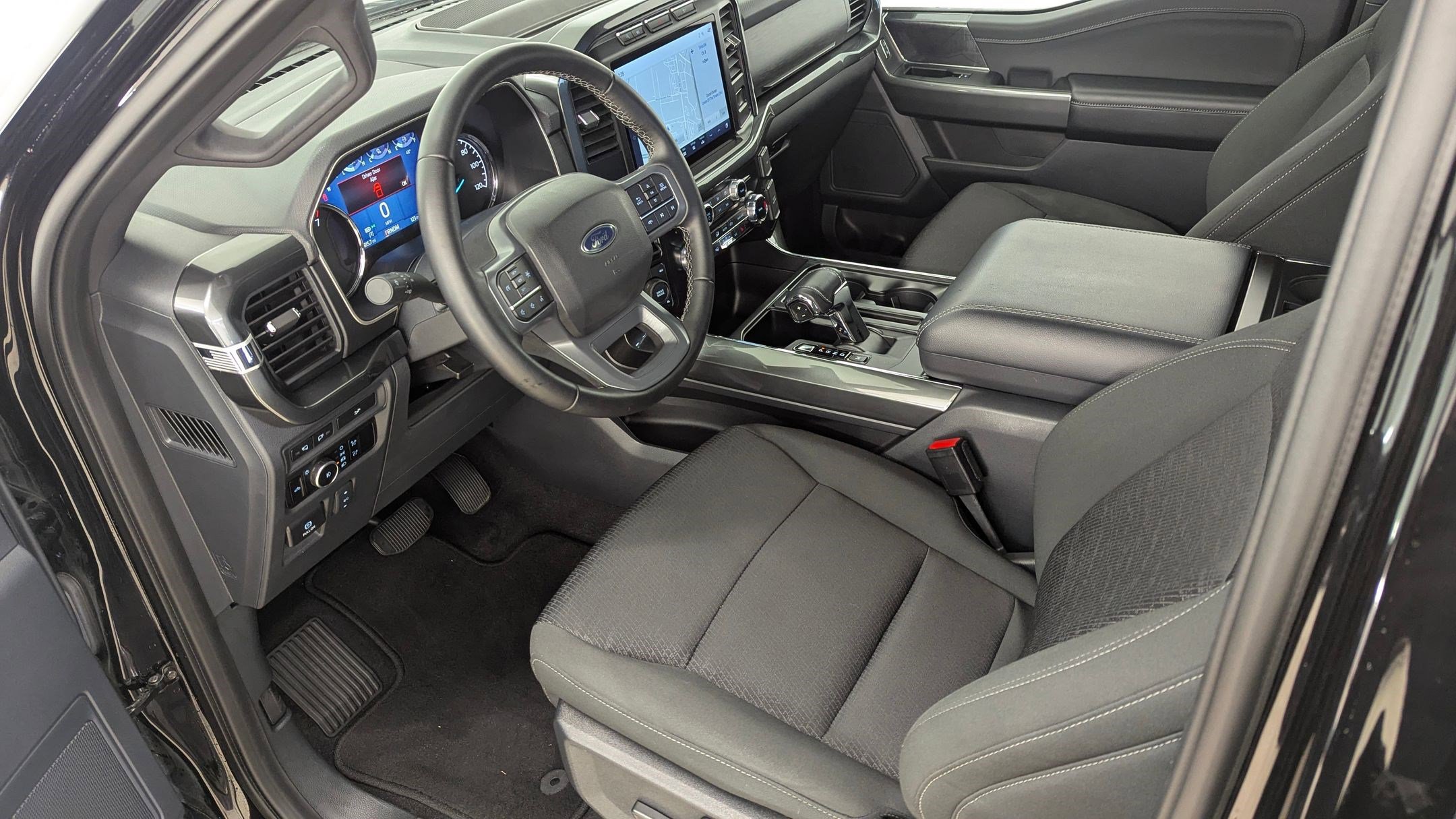 Certified 2023 Ford F150 XLT w/ Equipment Group 302A High image 4