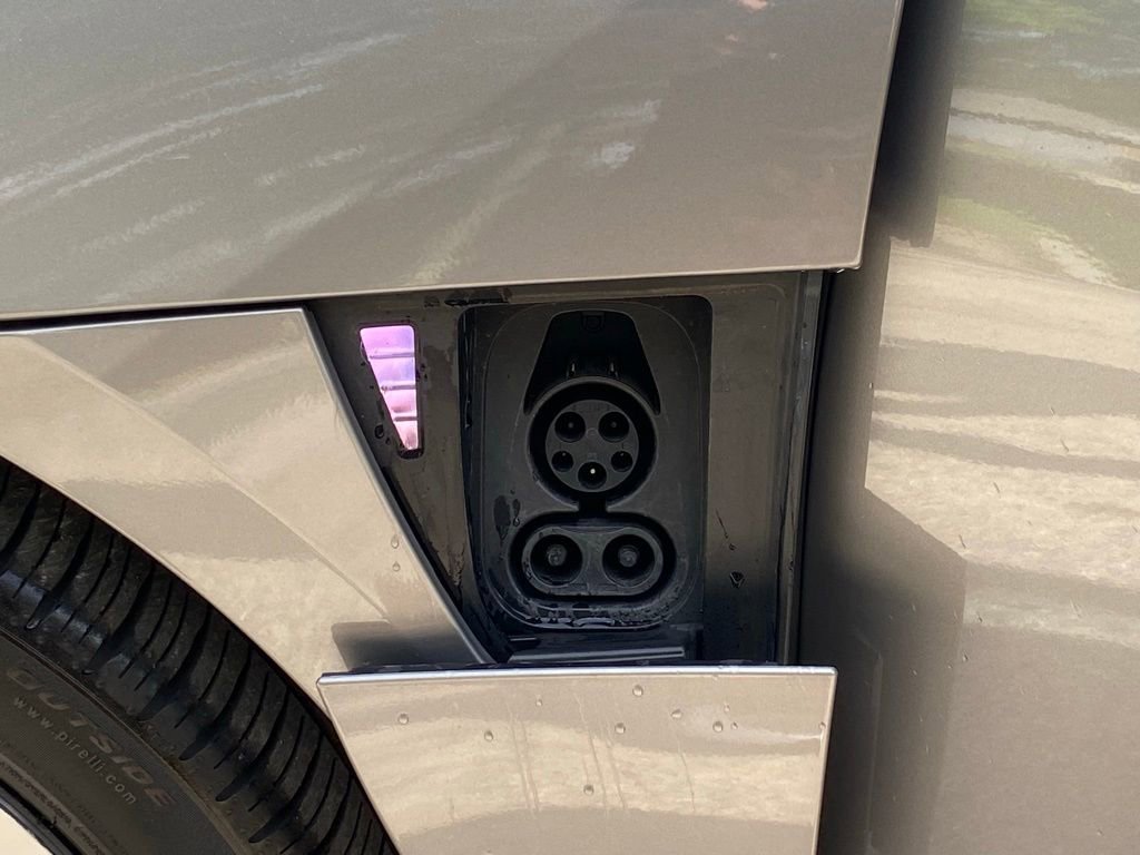 Used 2023 Lucid Air Touring image 16