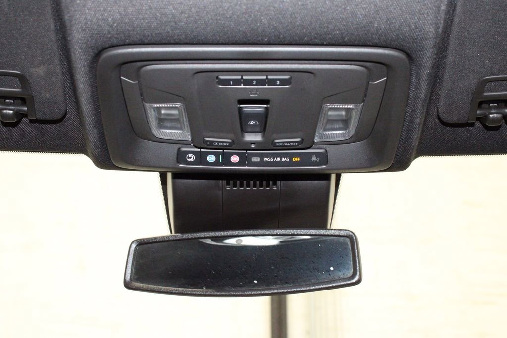 Used 2023 GMC Sierra 1500 AT4 w/ AT4 Preferred Package image 32