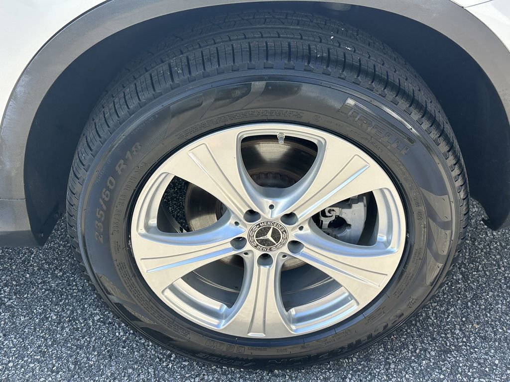 Used 2017 Mercedes-Benz GLC 300 GLC 300 image 23