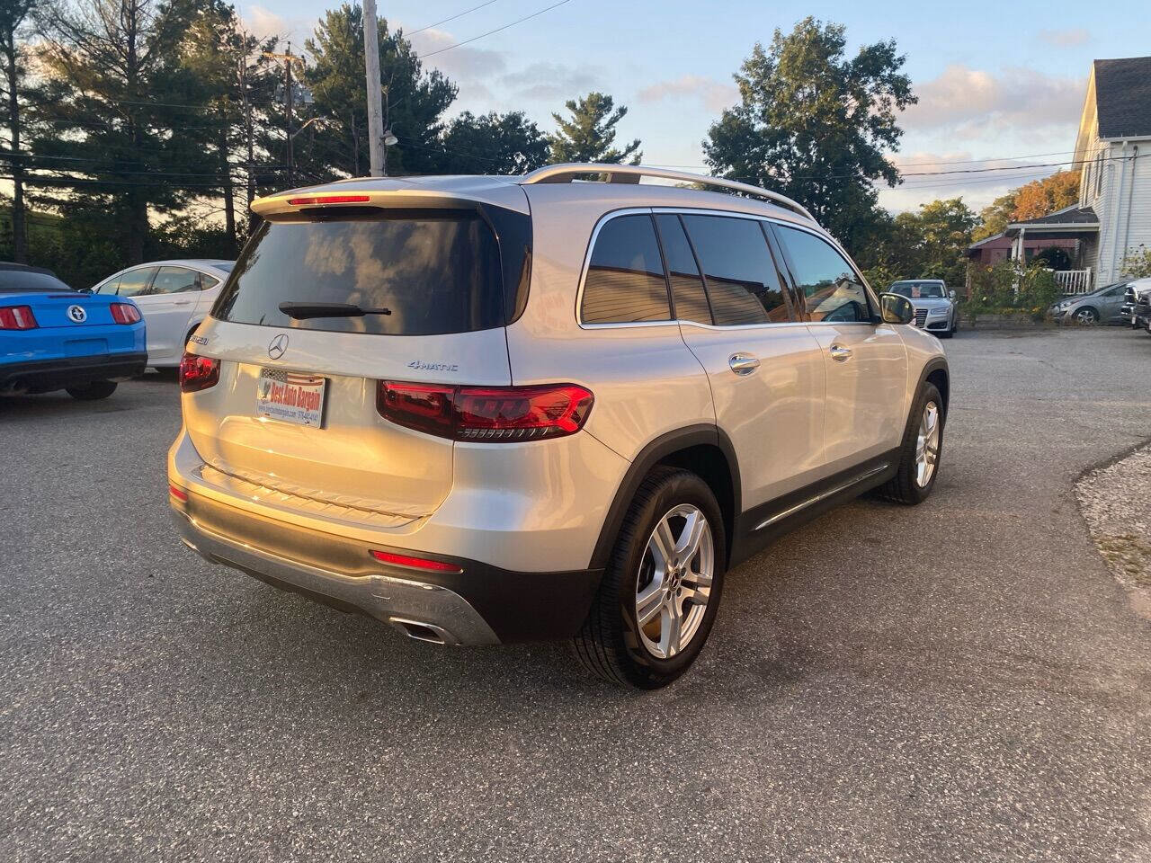 Used 2020 Mercedes-Benz GLB 250 4MATIC image 6
