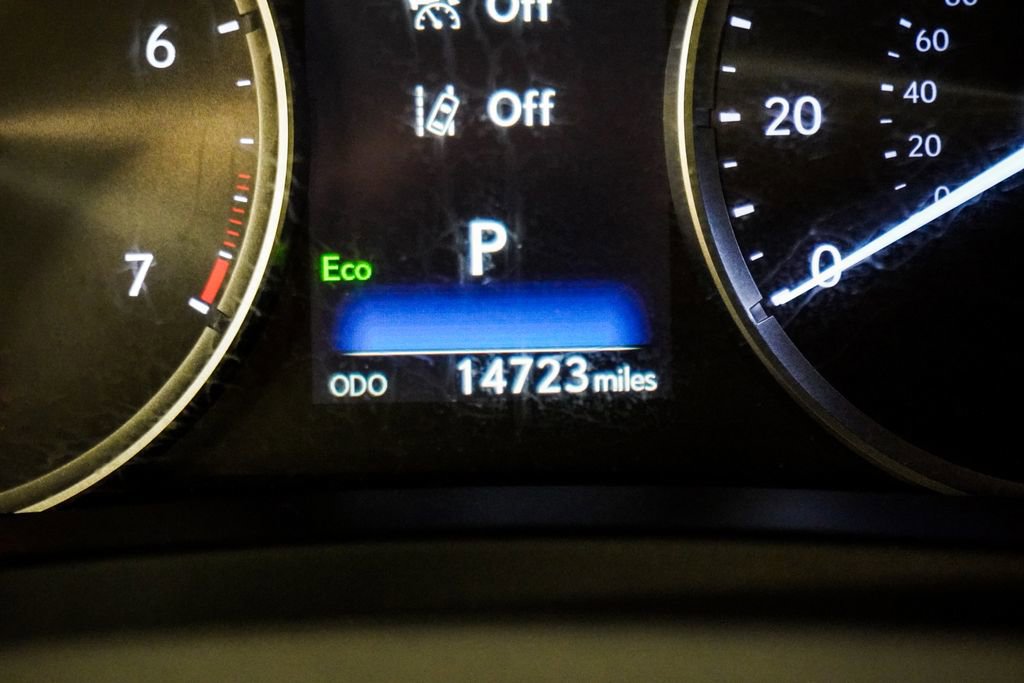 Used 2024 Lexus IS 350 F Sport RWD image 35