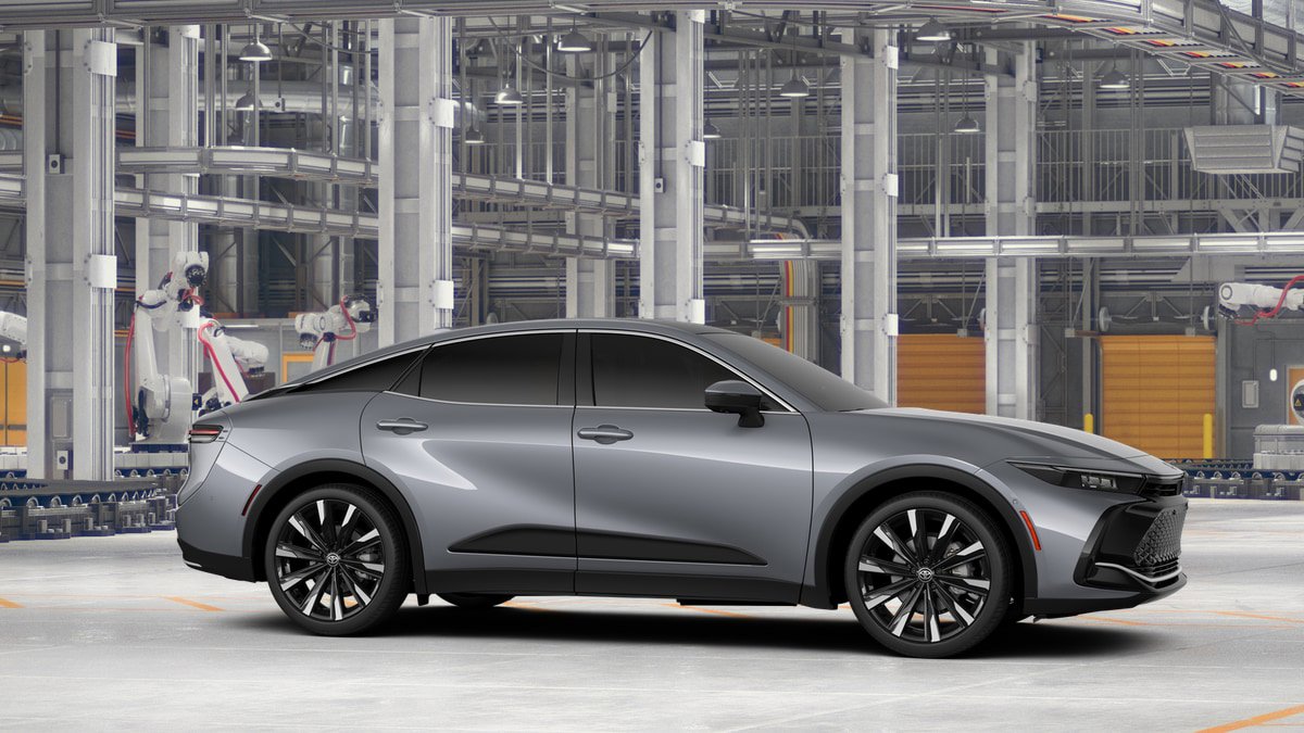 New 2026 Toyota Crown Platinum AWD/4WD image 13