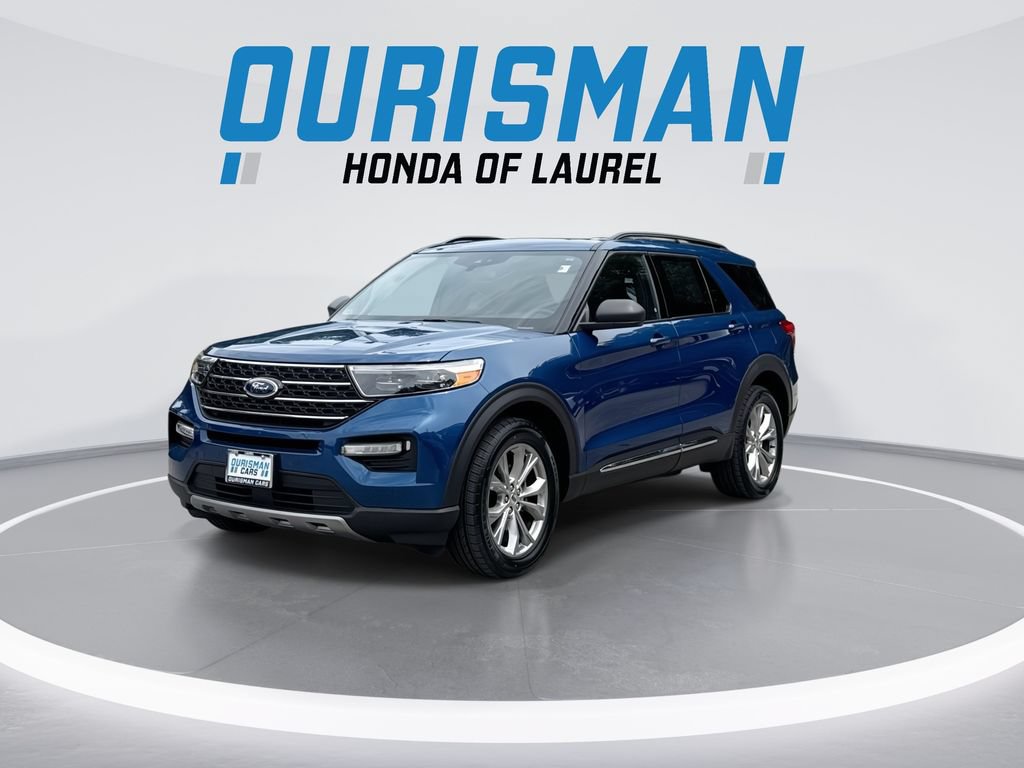 Used 2020 Ford Explorer XLT w/ Equipment Group 202A AWD/4WD image 4