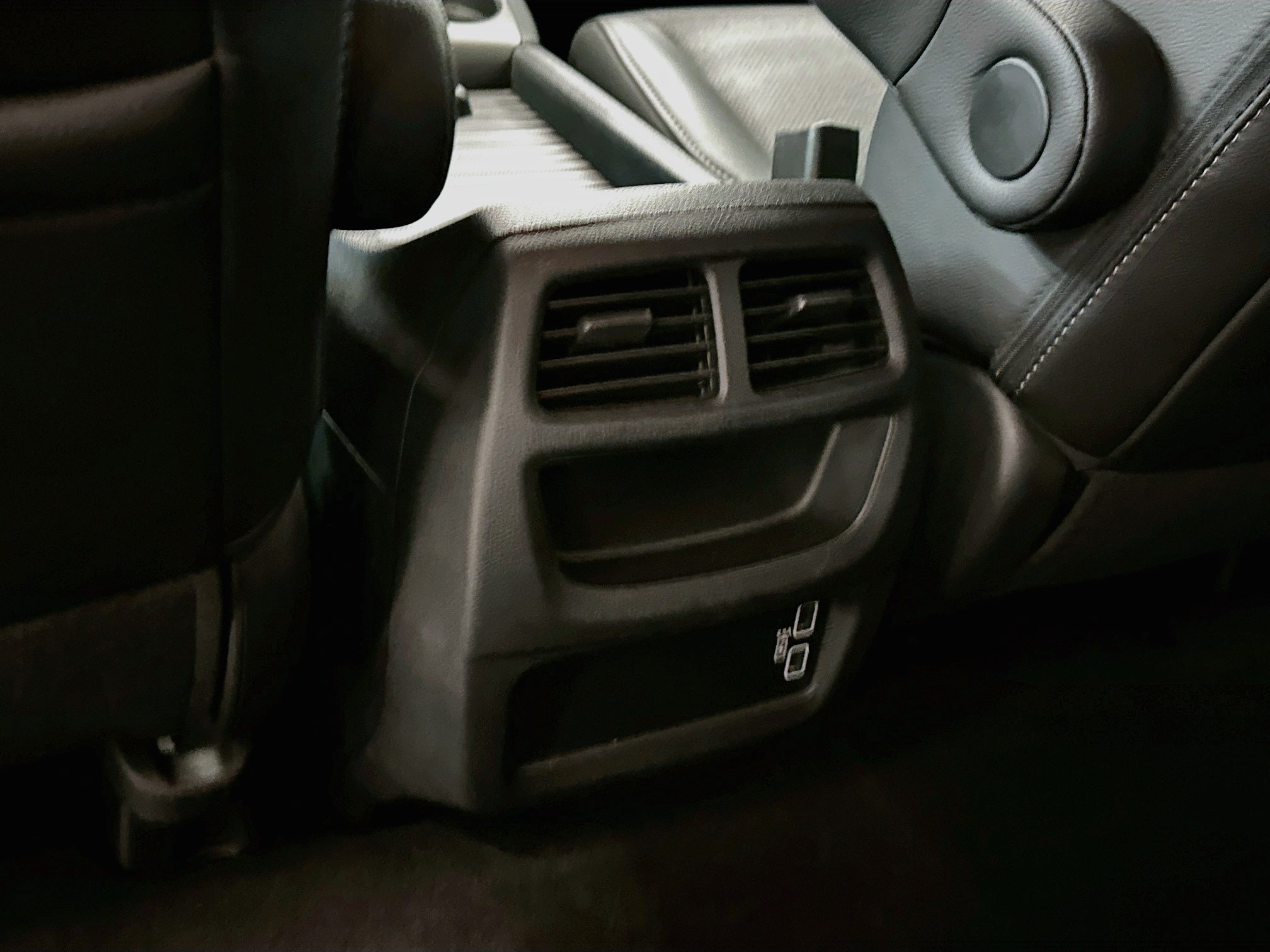 Used 2023 Honda Passport EX-L image 27