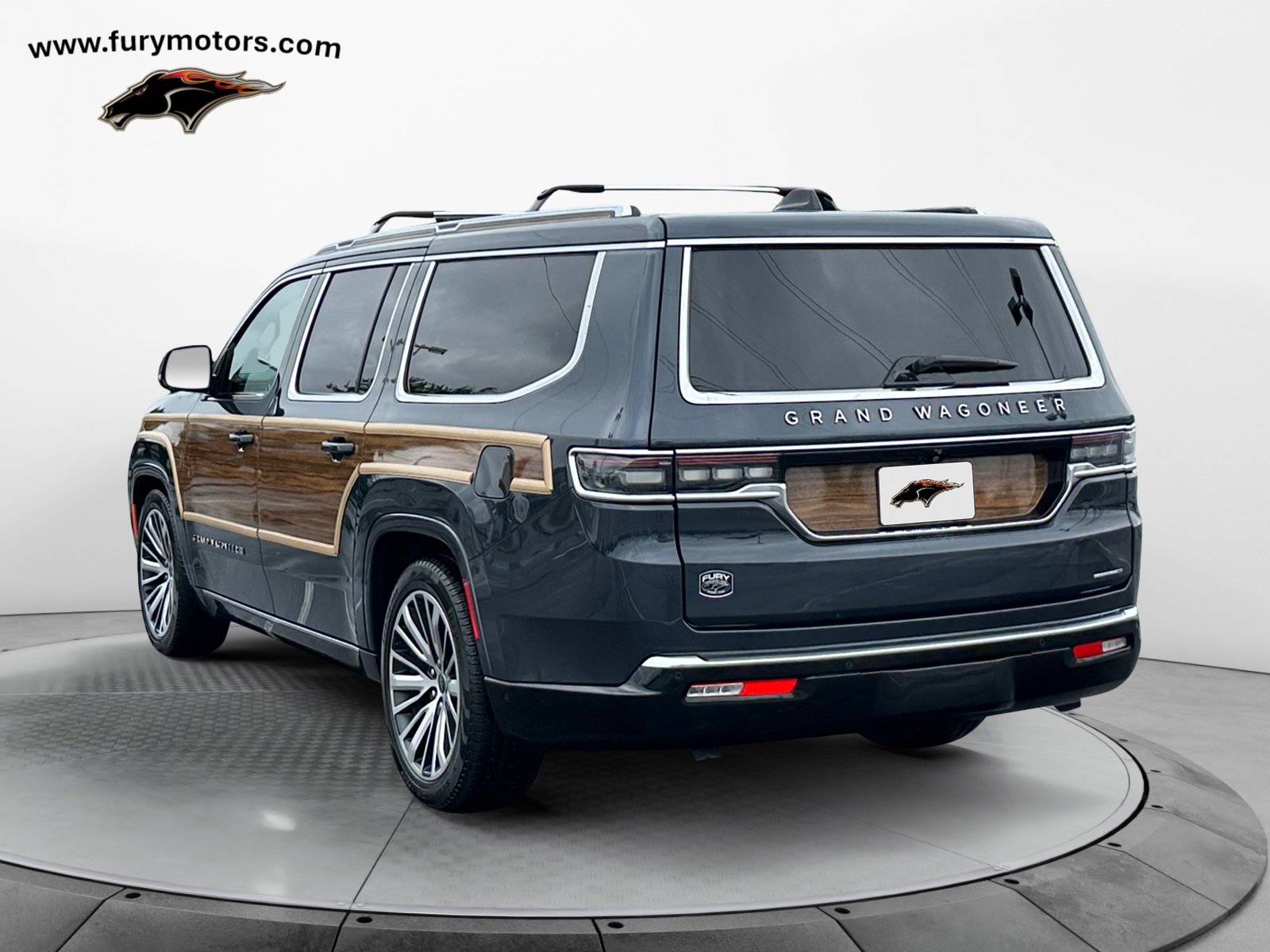 Used 2024 Jeep Grand Wagoneer L Series III w/ Rear Seat Video Group 1 image 14