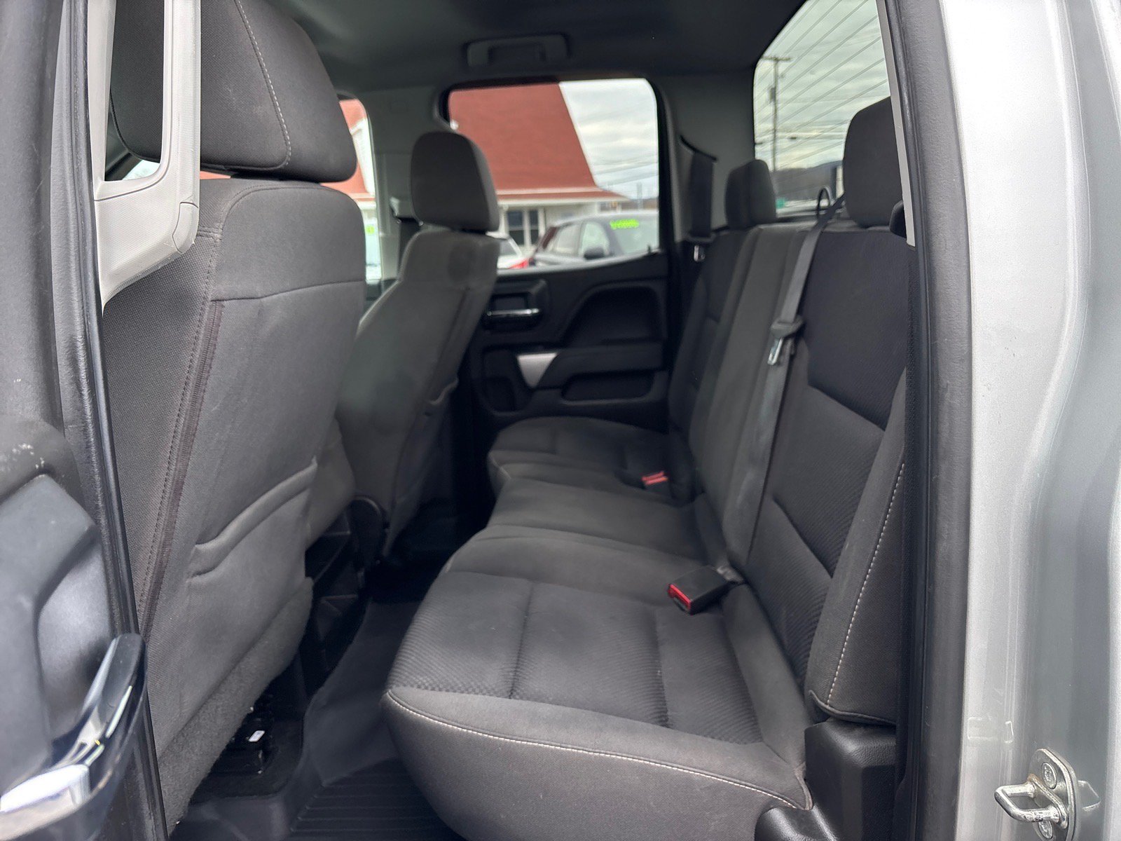 Used 2018 Chevrolet Silverado 1500 LT w/ LPO, Black Pack AWD/4WD image 15