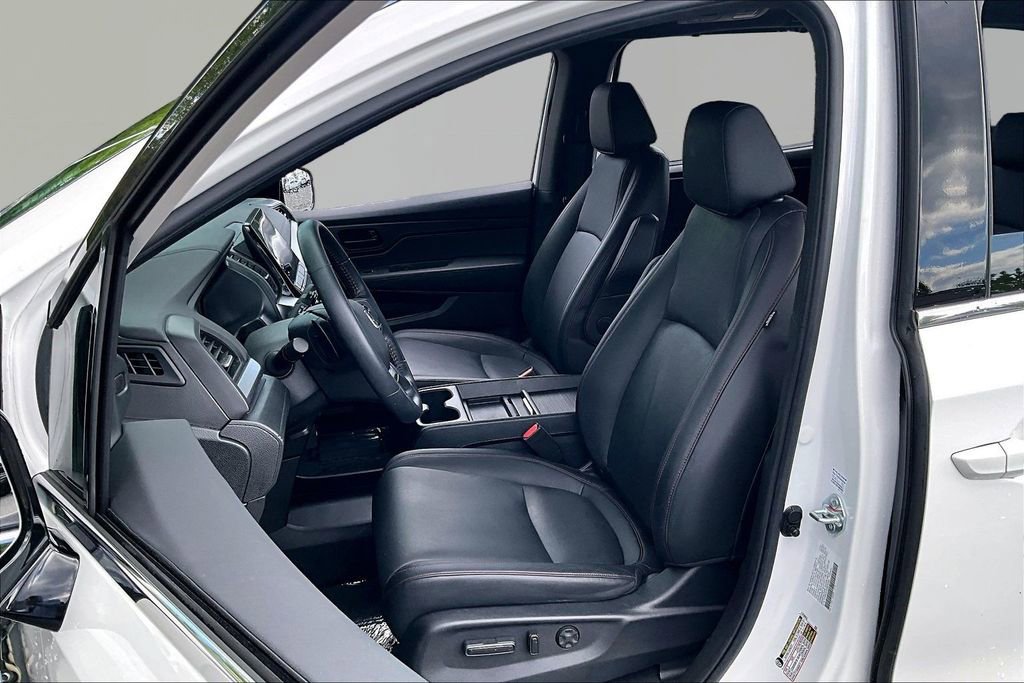 Certified 2024 Honda Odyssey Sport image 15