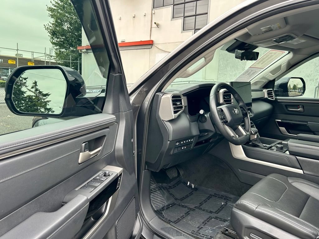 Certified 2022 Toyota Tundra Limited AWD/4WD image 9