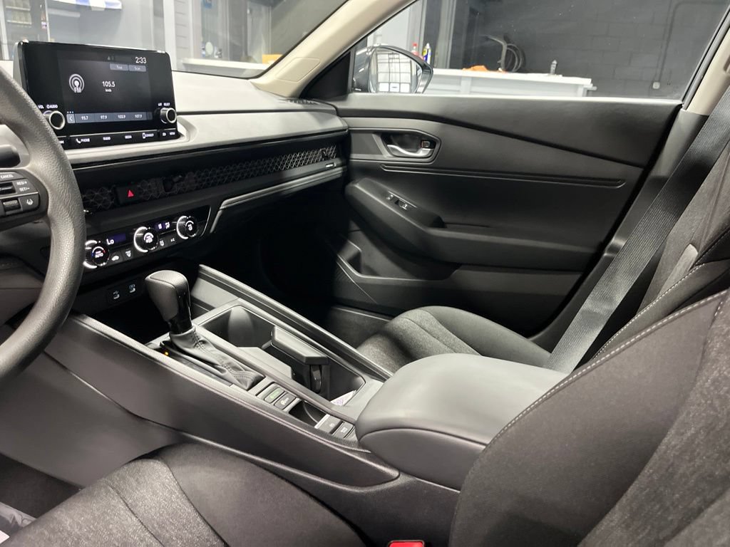 Used 2025 Honda Accord LX image 17