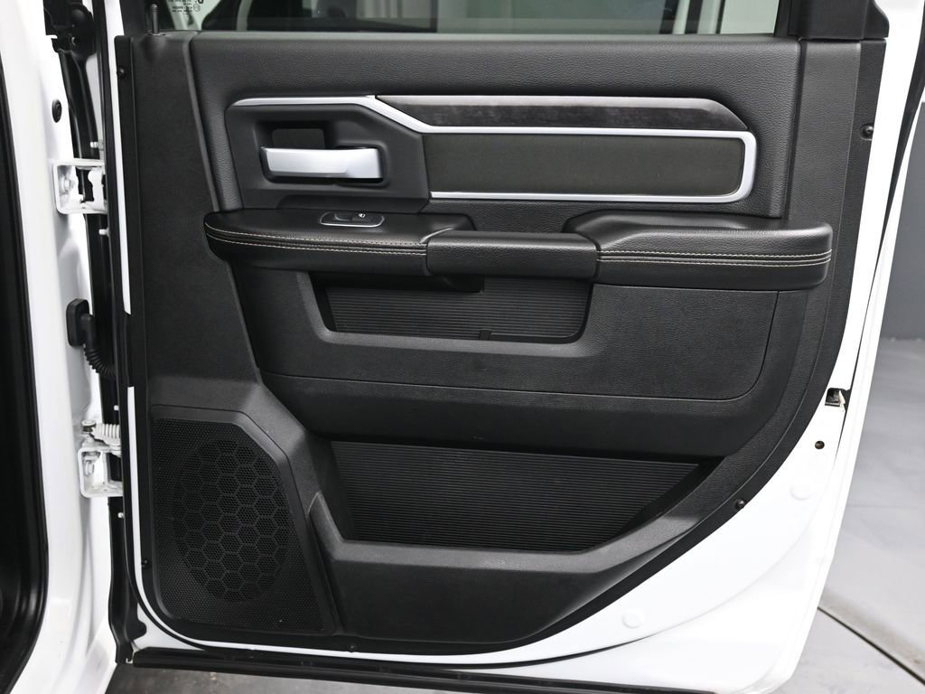 Used 2024 RAM 2500 Big Horn w/ Off Road Package image 18