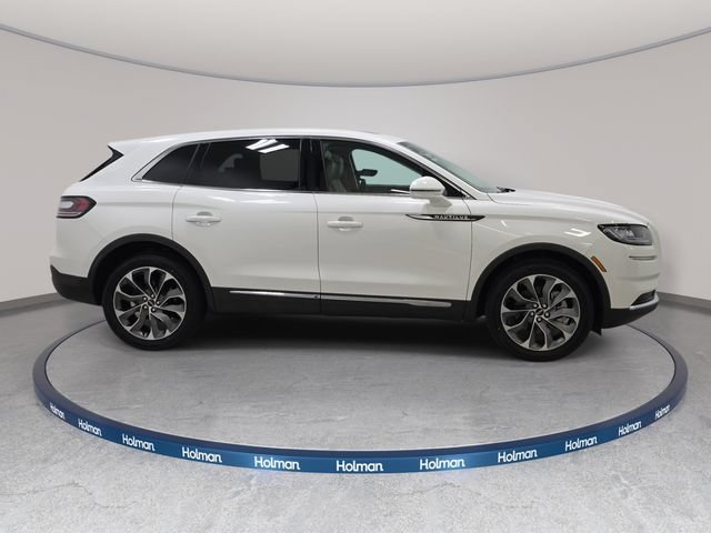 Used 2023 Lincoln Nautilus Reserve FWD image 5