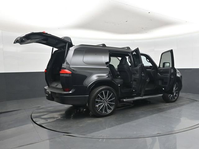 Used 2024 Lexus GX 550 w/ Accessory Package (Z1) image 47