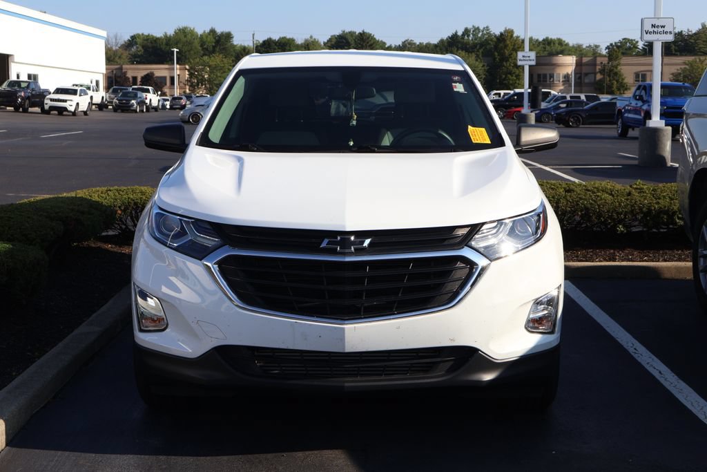 Used 2019 Chevrolet Equinox LS w/ LS Convenience Package FWD image 2