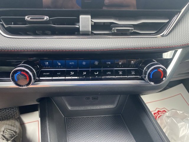 New 2026 Chevrolet Equinox RS w/ Convenience Package III image 23