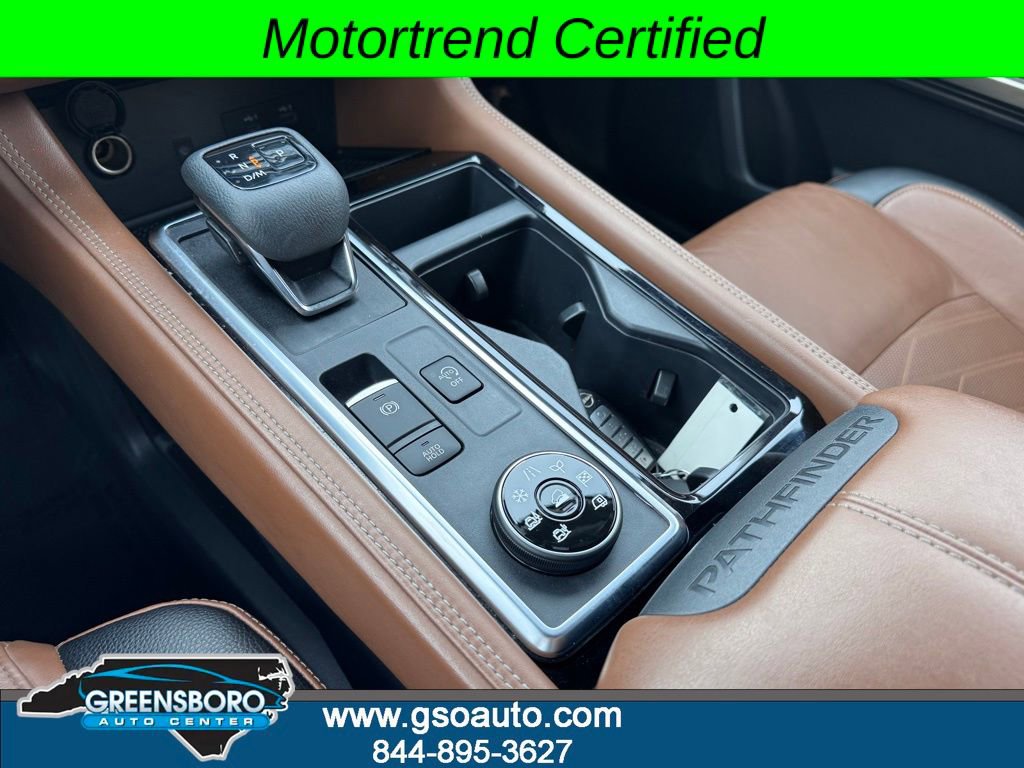 Used 2022 Nissan Pathfinder Platinum w/ Cargo Package AWD/4WD image 18