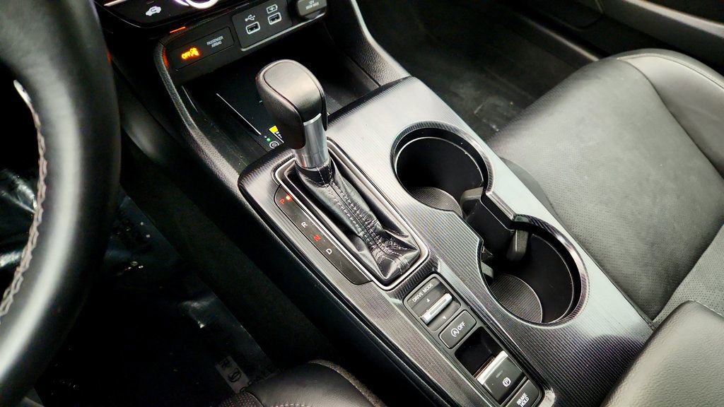 Used 2023 Honda Civic Touring image 17