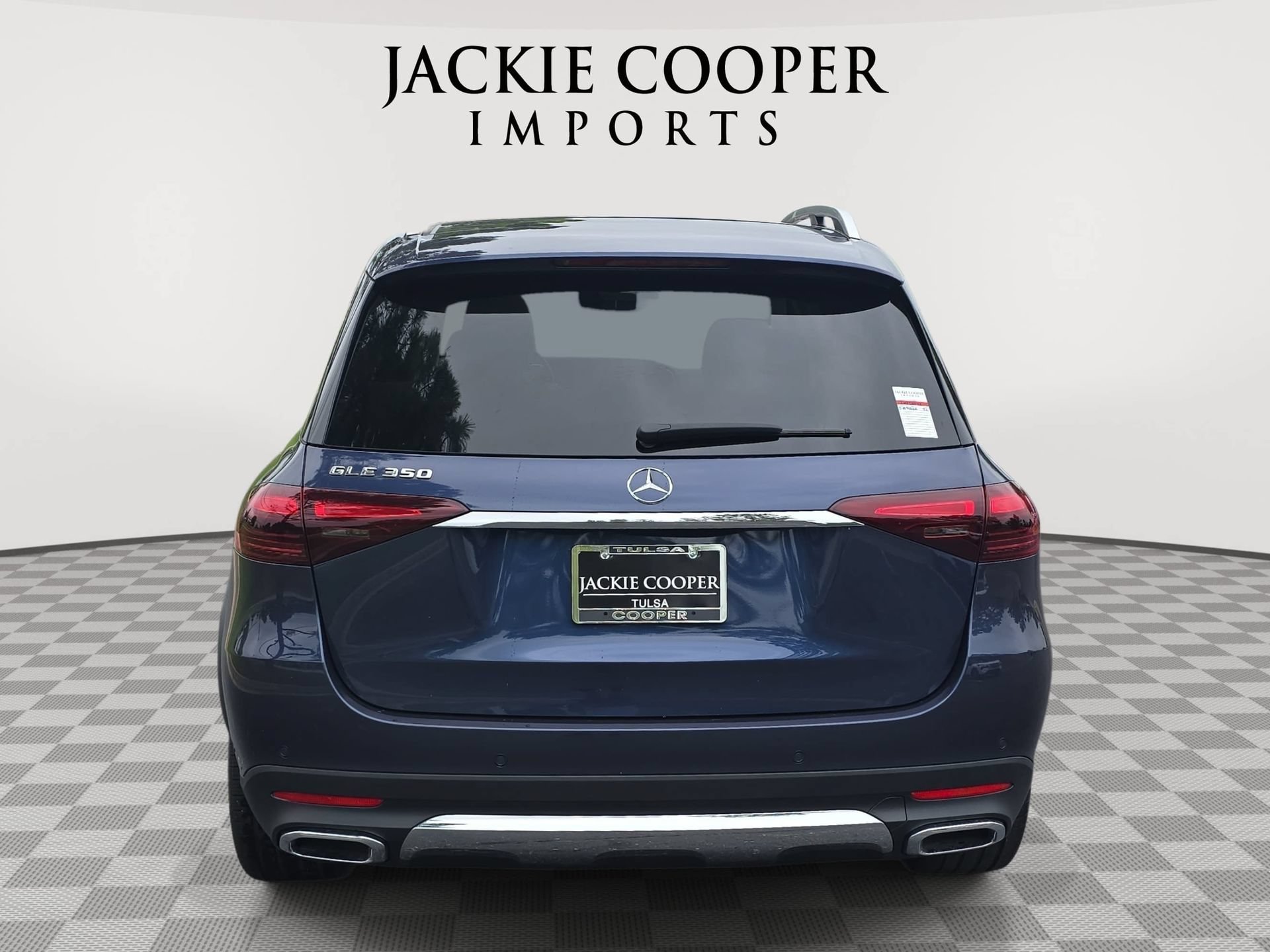 Certified 2025 Mercedes-Benz GLE 350 4MATIC image 6