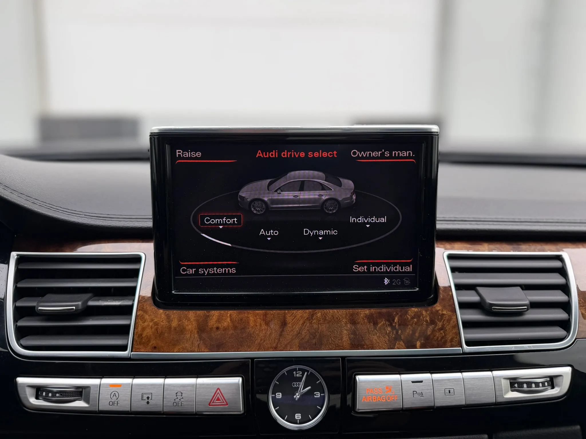 Used 2013 Audi A8 L 3.0T AWD/4WD image 19