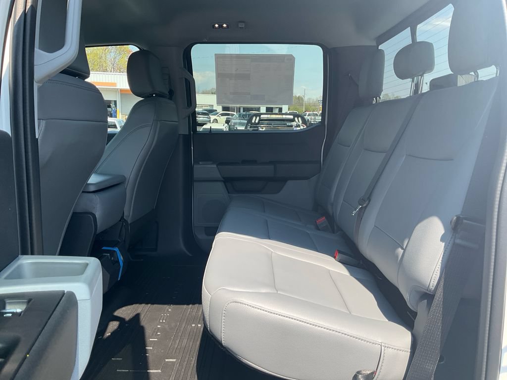 New 2026 Ford F250 XL w/ XL Driver Assist Package AWD/4WD image 14