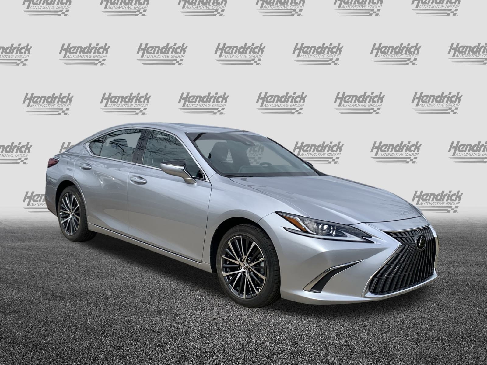 Certified 2025 Lexus ES 350 w/ Premium Package image 2