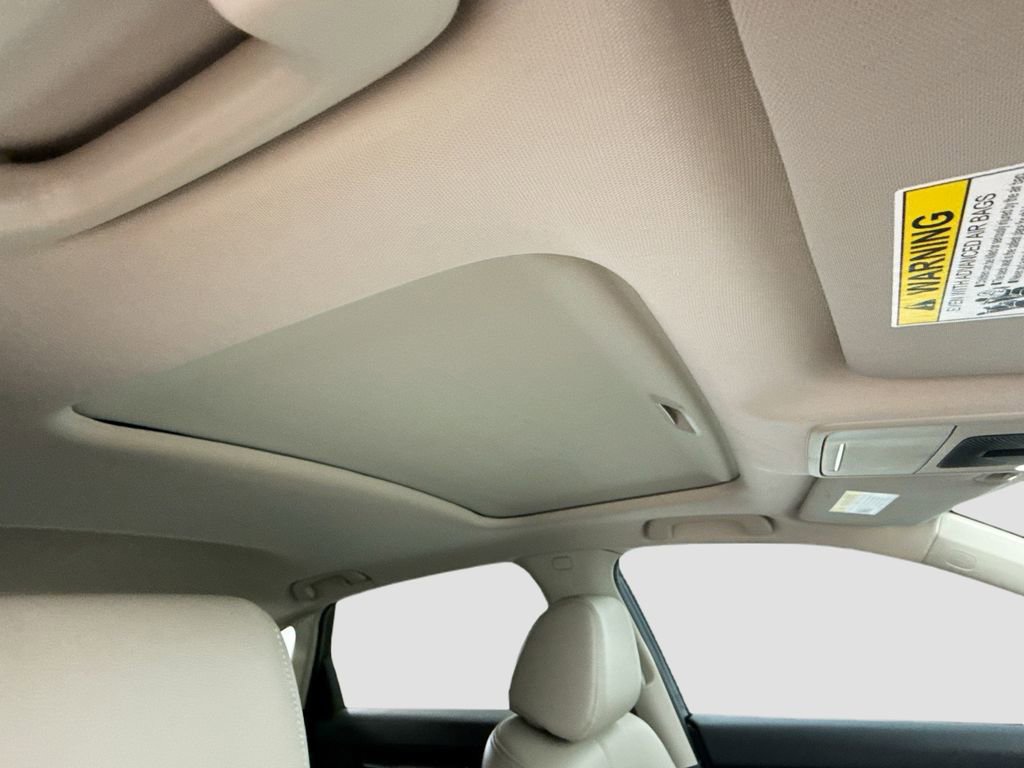 Used 2022 Honda Civic Touring image 16