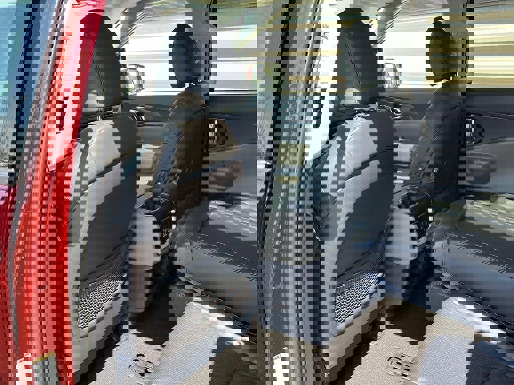 New 2026 Kia Carnival SX image 14