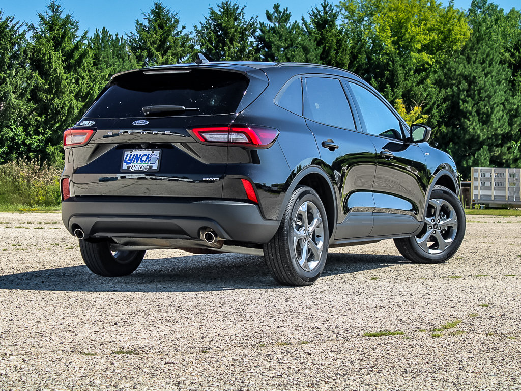 Used 2026 Ford Escape ST-Line AWD/4WD image 9