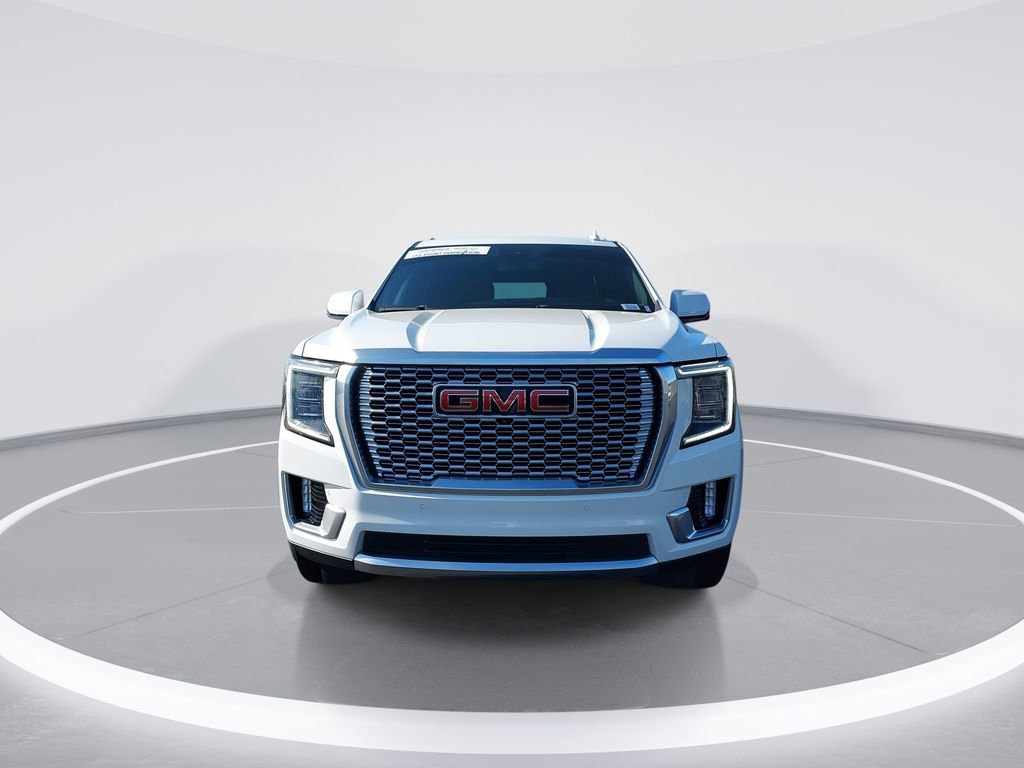 Used 2023 GMC Yukon Denali image 3
