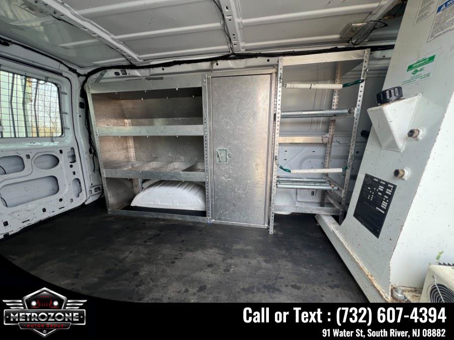 Used 2014 Ford E-350 and Econoline 350 Super Duty w/ Power Group RWD image 20
