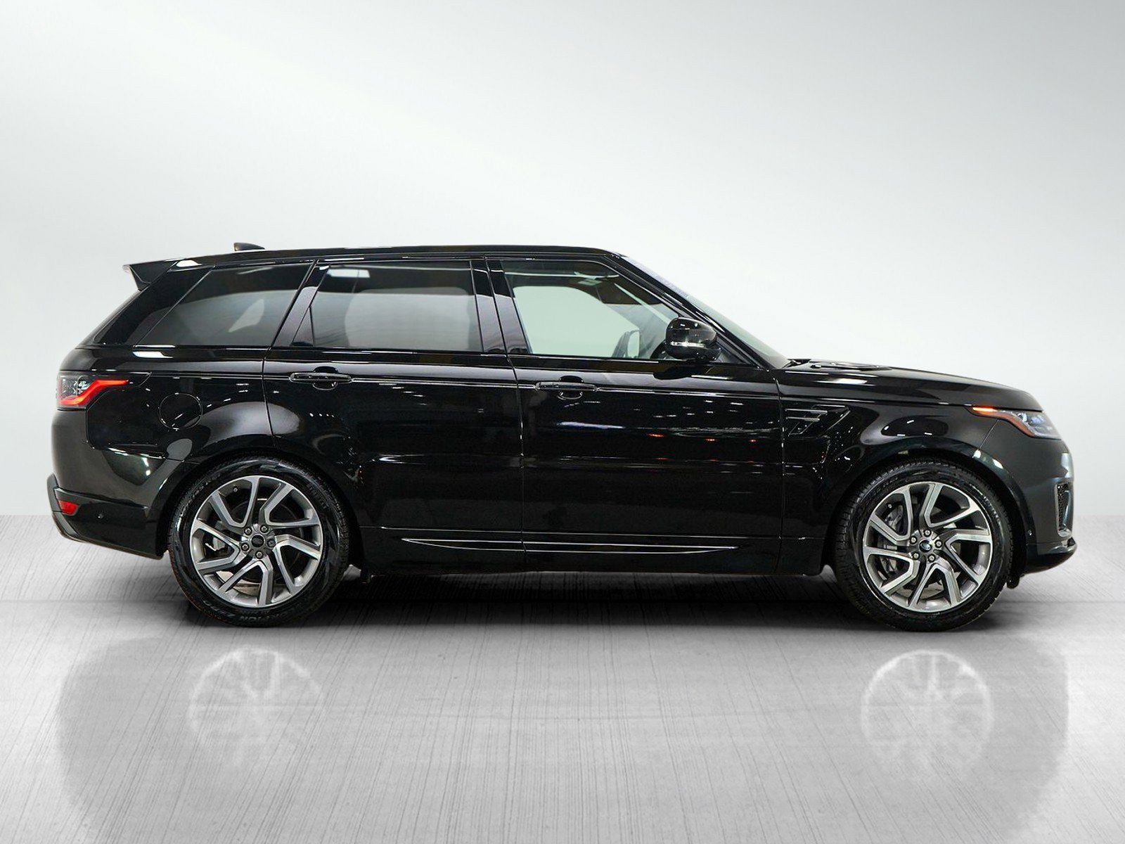 Used 2022 Land Rover Range Rover Sport HSE Silver Edition image 6