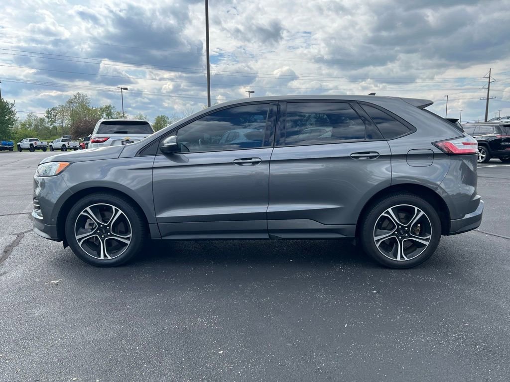 Used 2022 Ford Edge ST w/ Equipment Group 401A AWD/4WD image 3