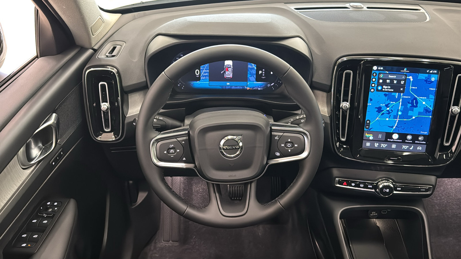 New 2026 Volvo XC40 B5 Plus w/ Protection Package Premier AWD/4WD image 12