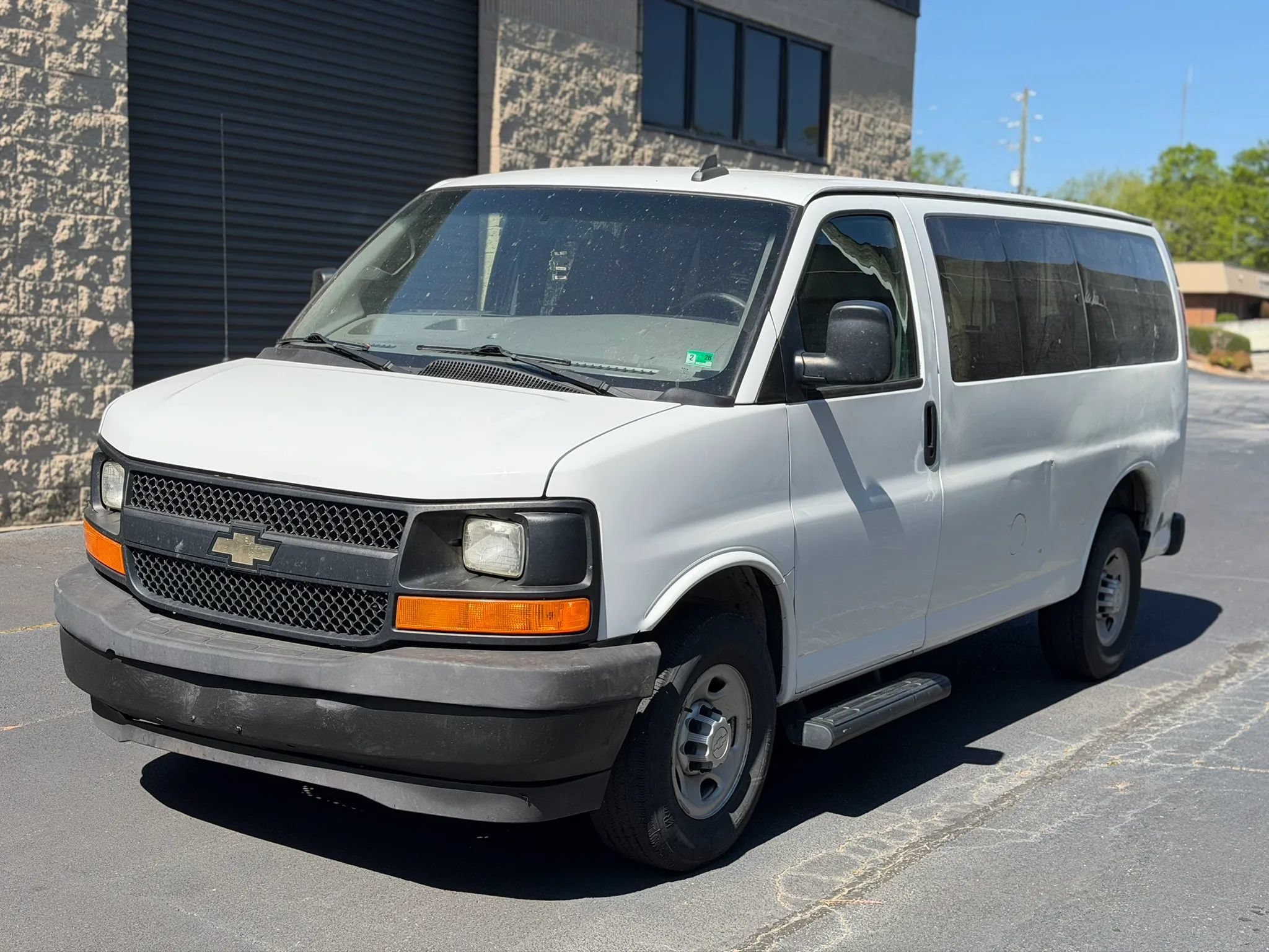 Used 2017 Chevrolet Express 2500 LS RWD image 5