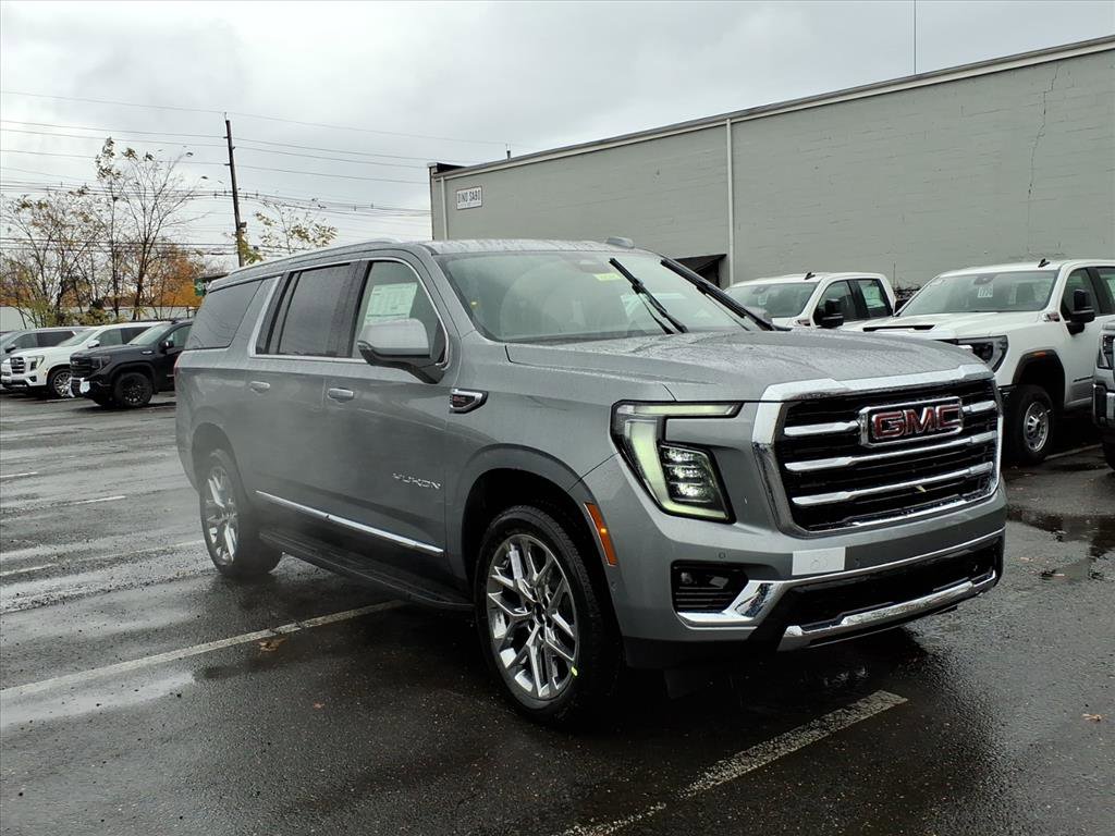 New 2026 GMC Yukon XL Elevation