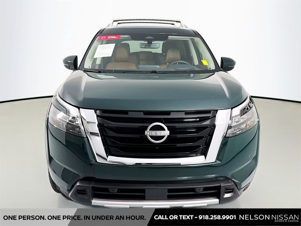 Certified 2025 Nissan Pathfinder Platinum w/ Cargo Package FWD image 2
