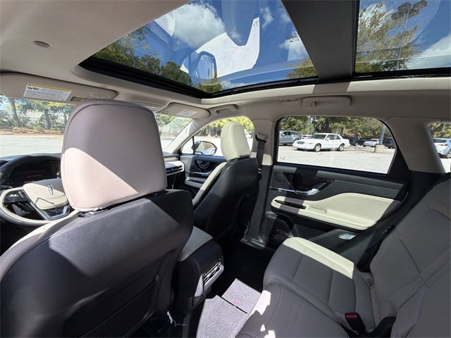 New 2026 Lincoln Corsair Premiere image 24