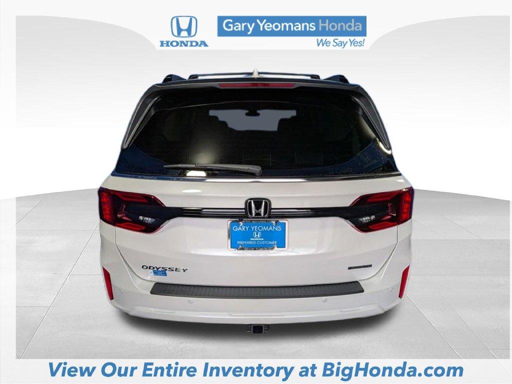 New 2027 Honda Odyssey Touring image 7