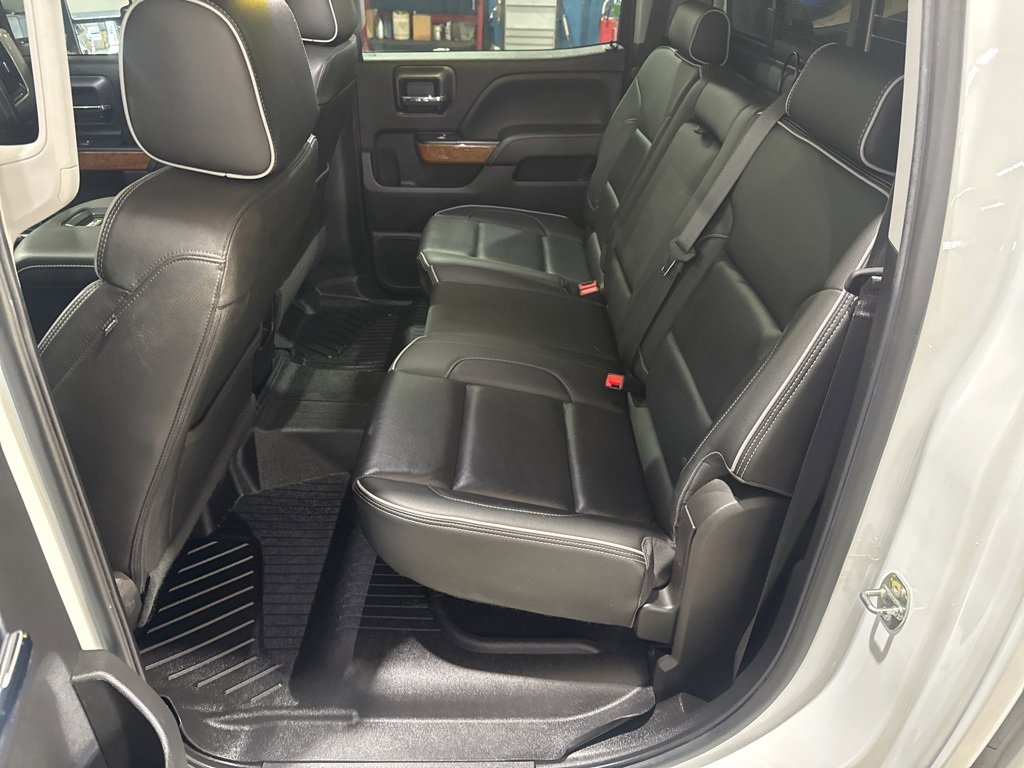 Used 2018 Chevrolet Silverado 2500 High Country w/ Duramax Plus Package image 29