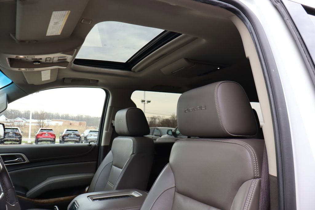 Used 2017 GMC Yukon XL Denali w/ Open Road Package image 30