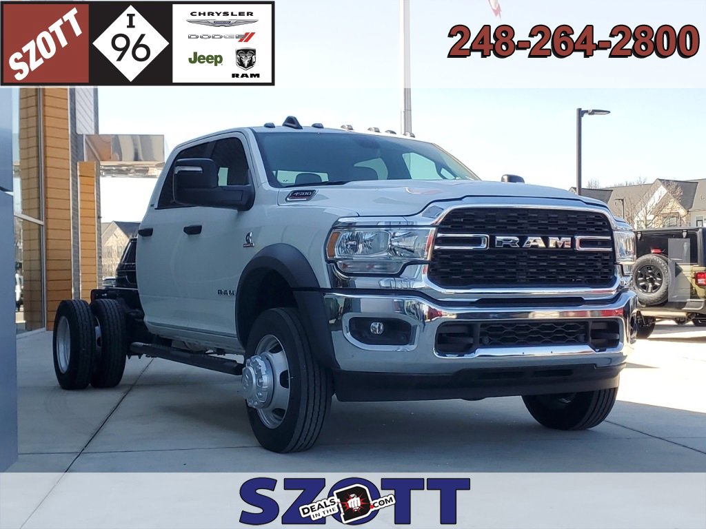 New 2024 RAM 4500 SLT w/ Quick Order Package 2YG SLT