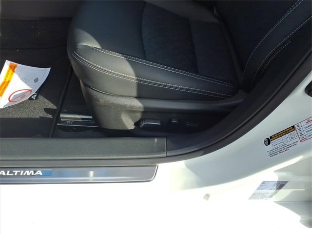 New 2025 Nissan Altima 2.5 SL image 6