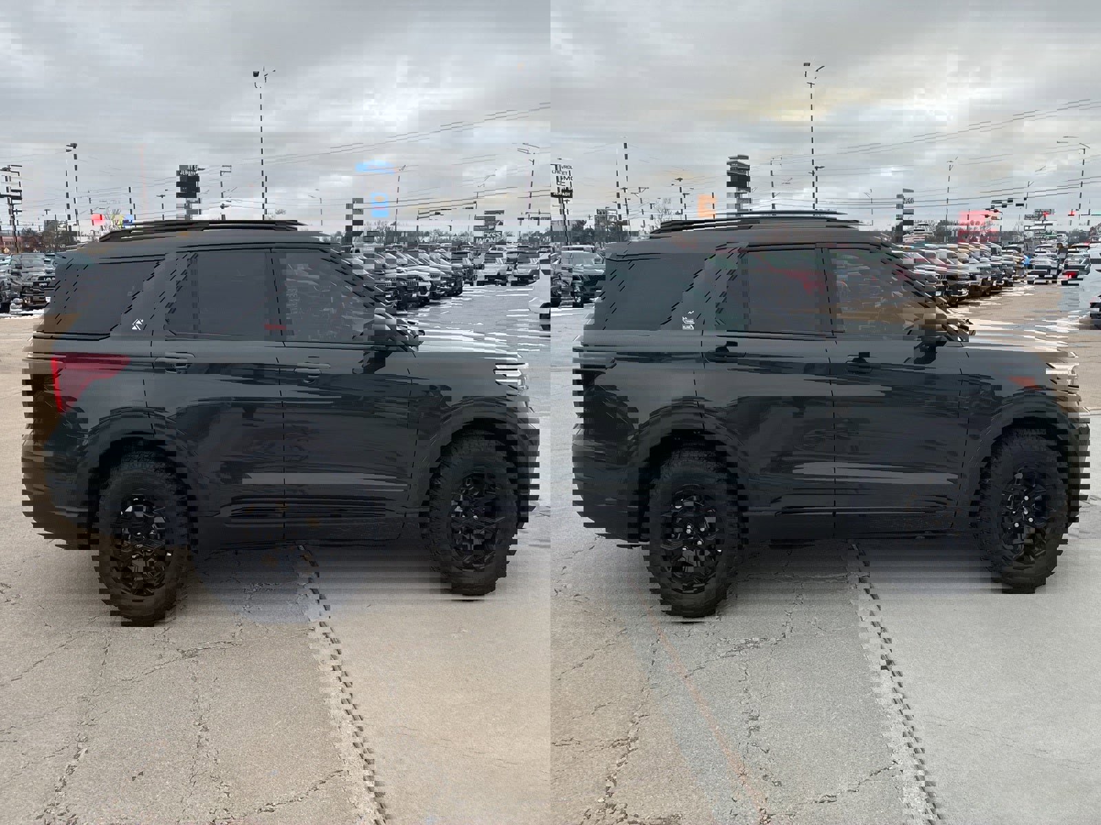 Used 2023 Ford Explorer Timberline image 11